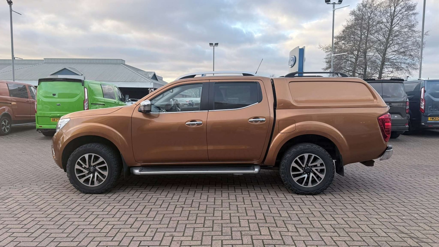 Used Nissan Navara 2017 for sale - 77093318: Photo 4
