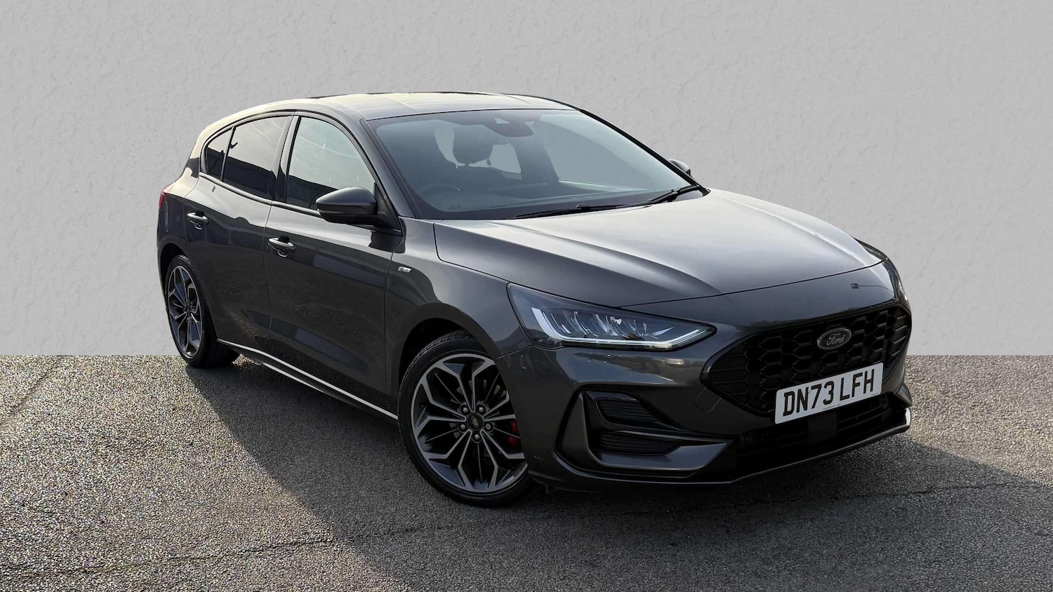 Used Ford Focus 2023 for sale - 76298370: Photo 1