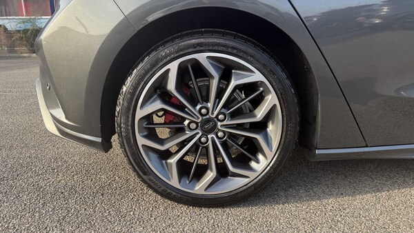 Used Ford Focus 2023 for sale - 76298370: Photo 11