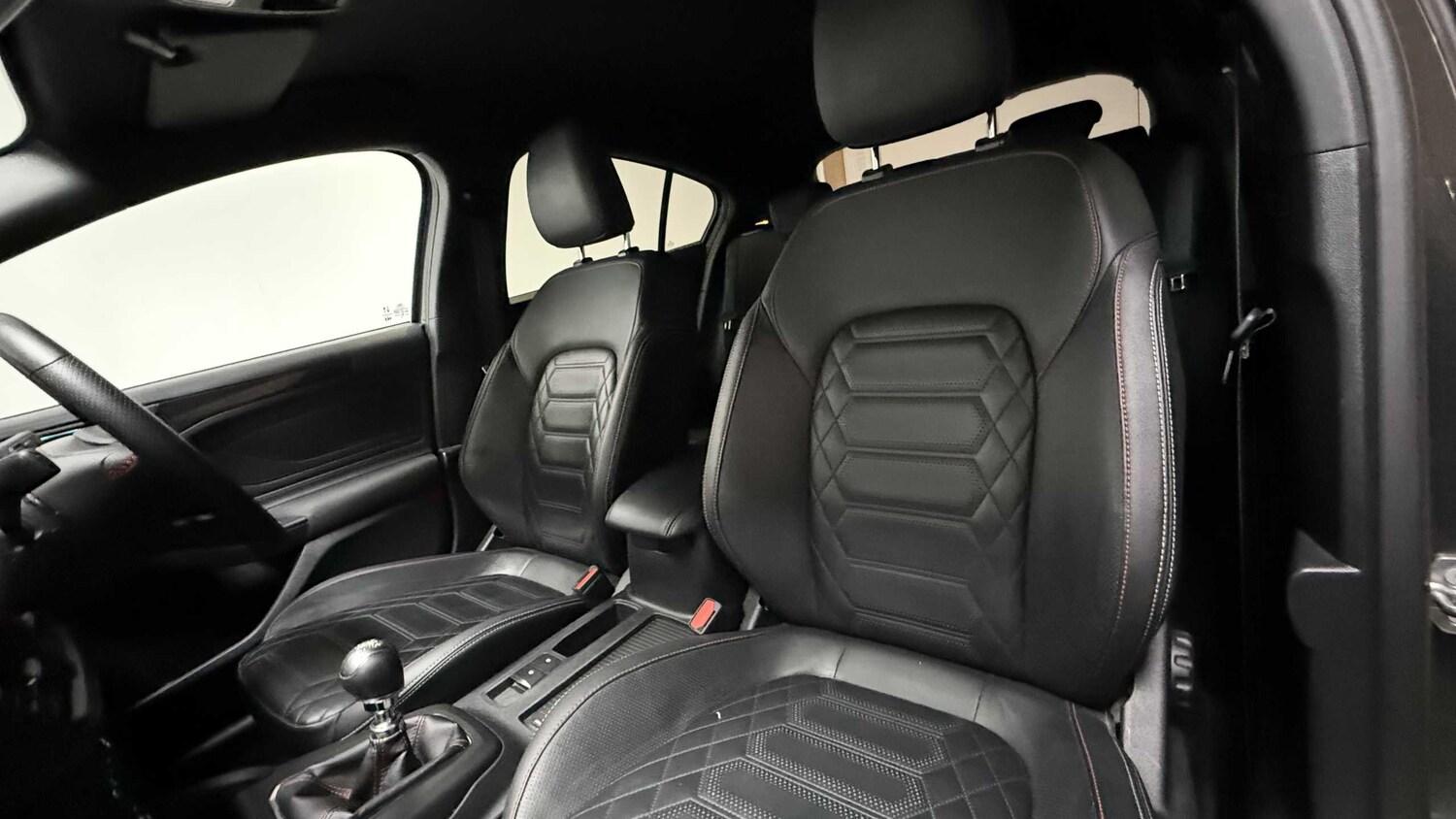 Used Ford Focus 2023 for sale - 76298370: Photo 33