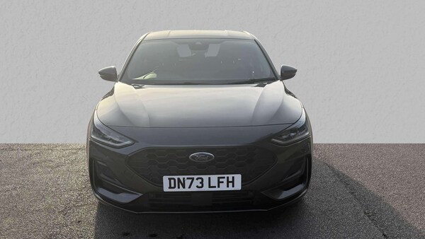 Used Ford Focus 2023 for sale - 76298370: Photo 4