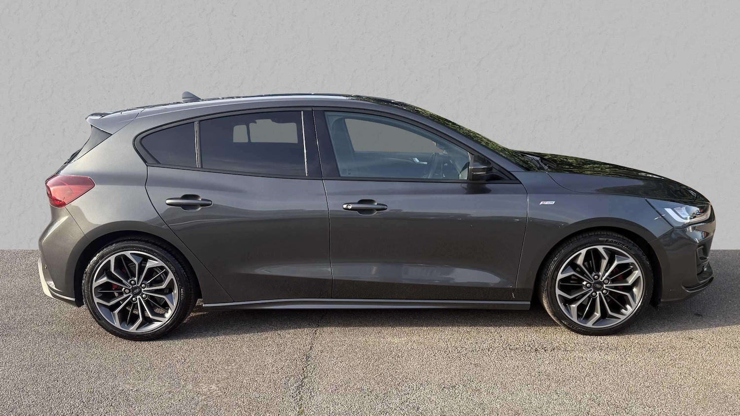 Used Ford Focus 2023 for sale - 76298370: Photo 6