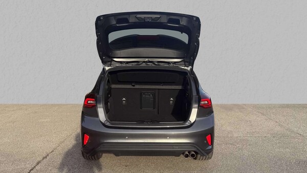 Used Ford Focus 2023 for sale - 76298370: Photo 6