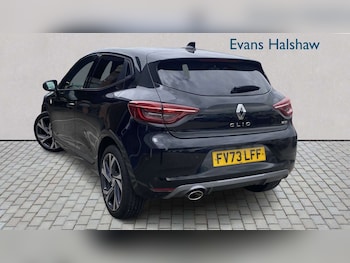 Used Renault Clio 2023 for sale - 78651255: Photo