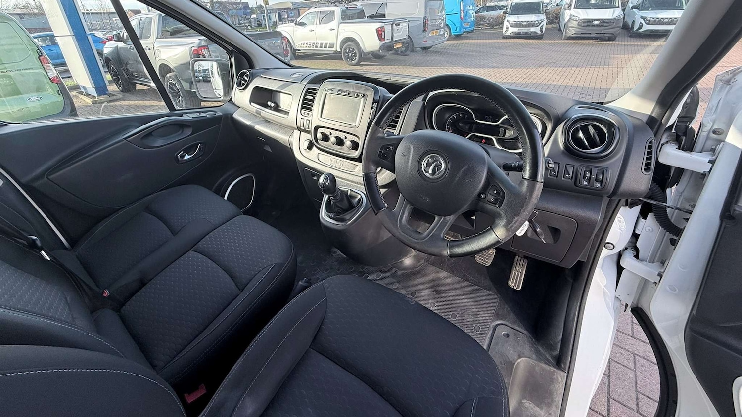 Used Vauxhall Vivaro 2018 for sale - 77674770: Photo 21