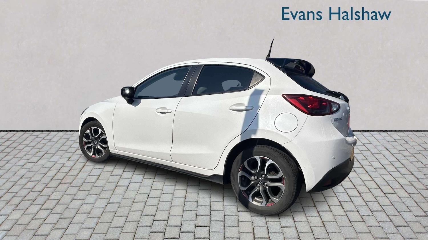 Used Mazda Mazda2 2017 for sale - 77995766: Photo 3