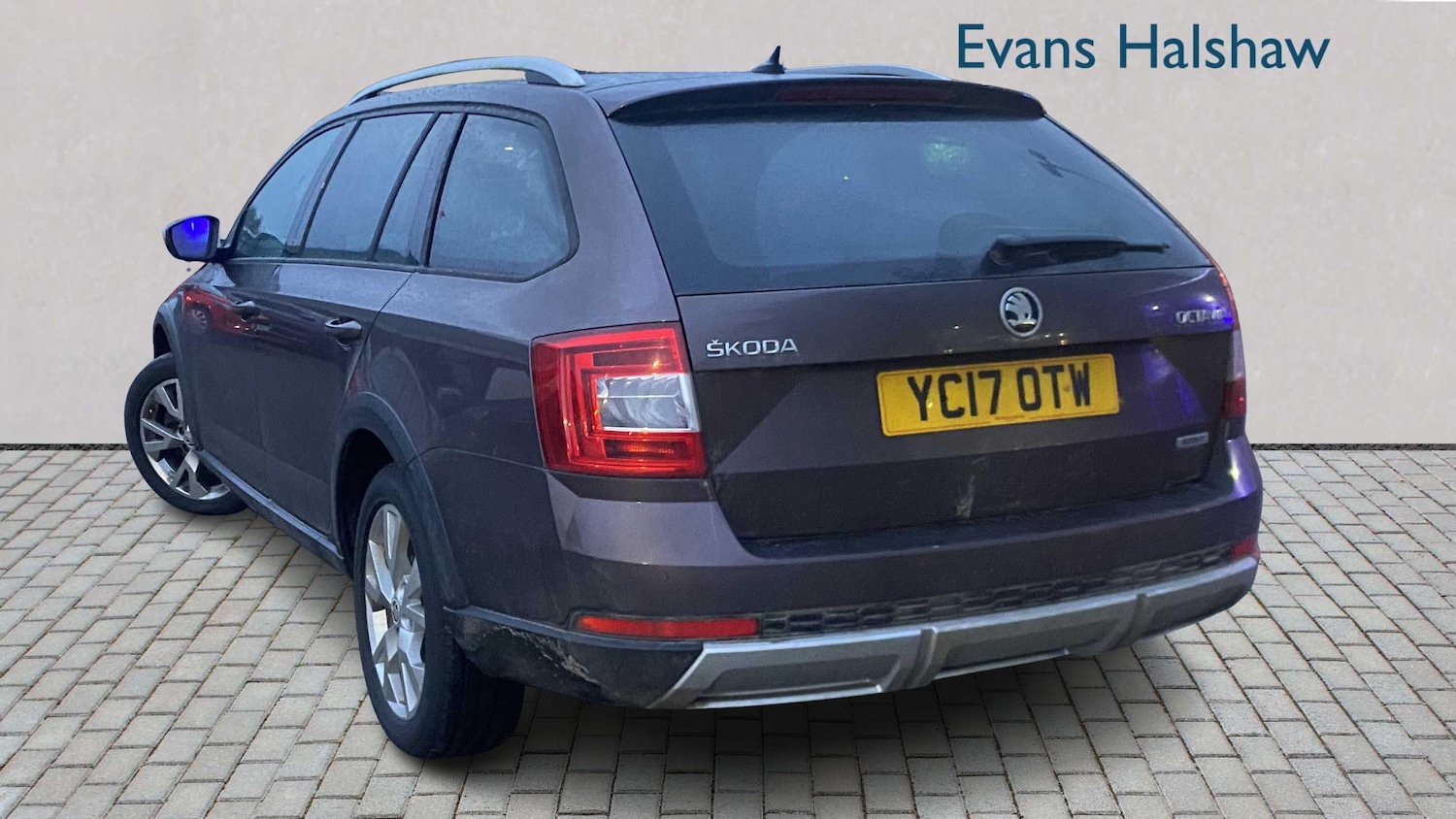 Used Skoda Octavia 2017 for sale - 77648783: Photo 2