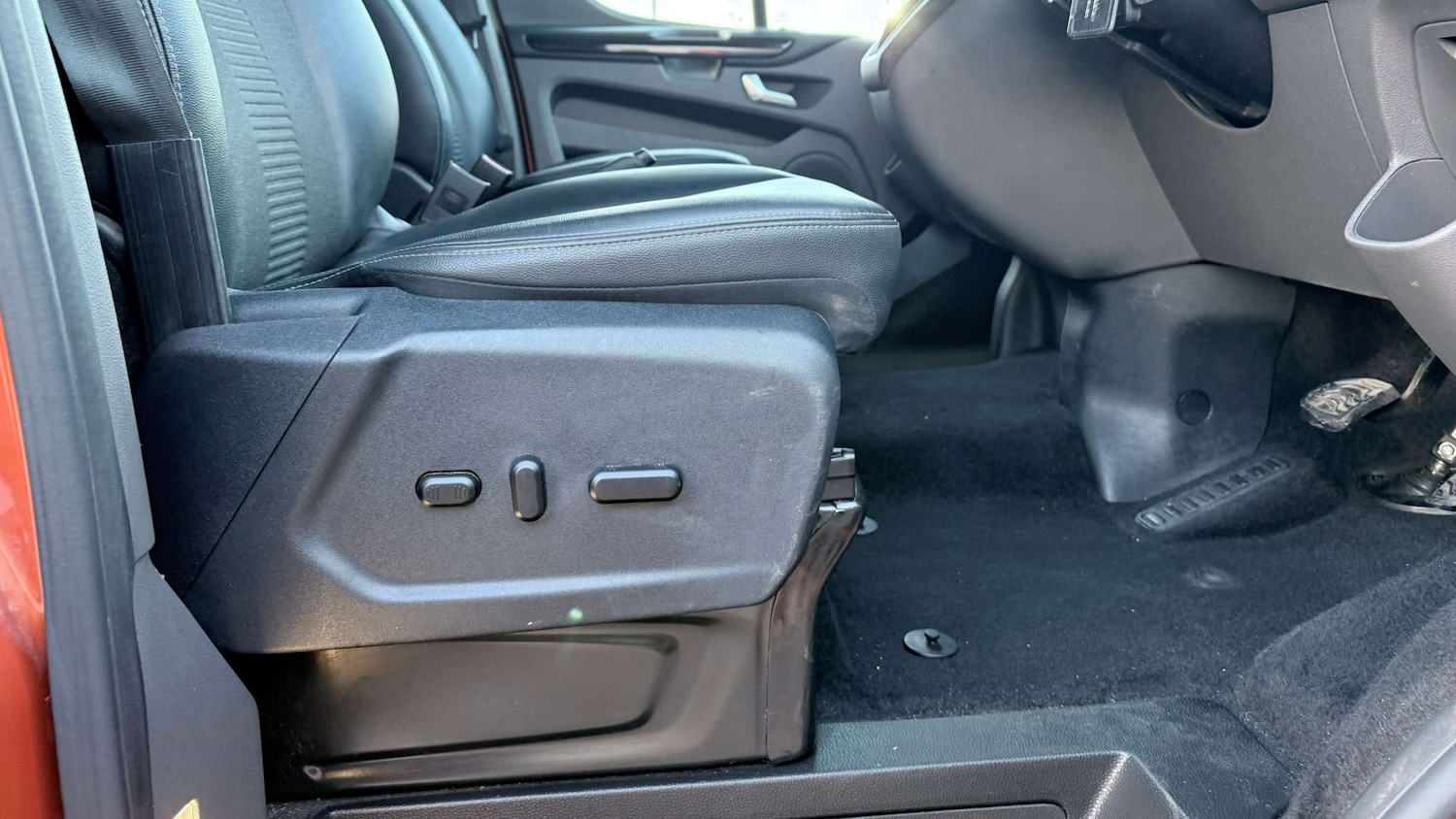 Used Ford Transit Custom 2023 for sale - 76902405: Photo 17