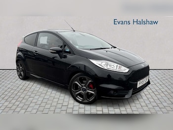 Used Ford Fiesta 2015 for sale - 78104102: Photo