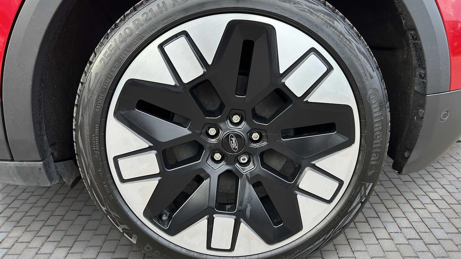 Used Ford Explorer 2024 for sale - 78076945: Photo 8