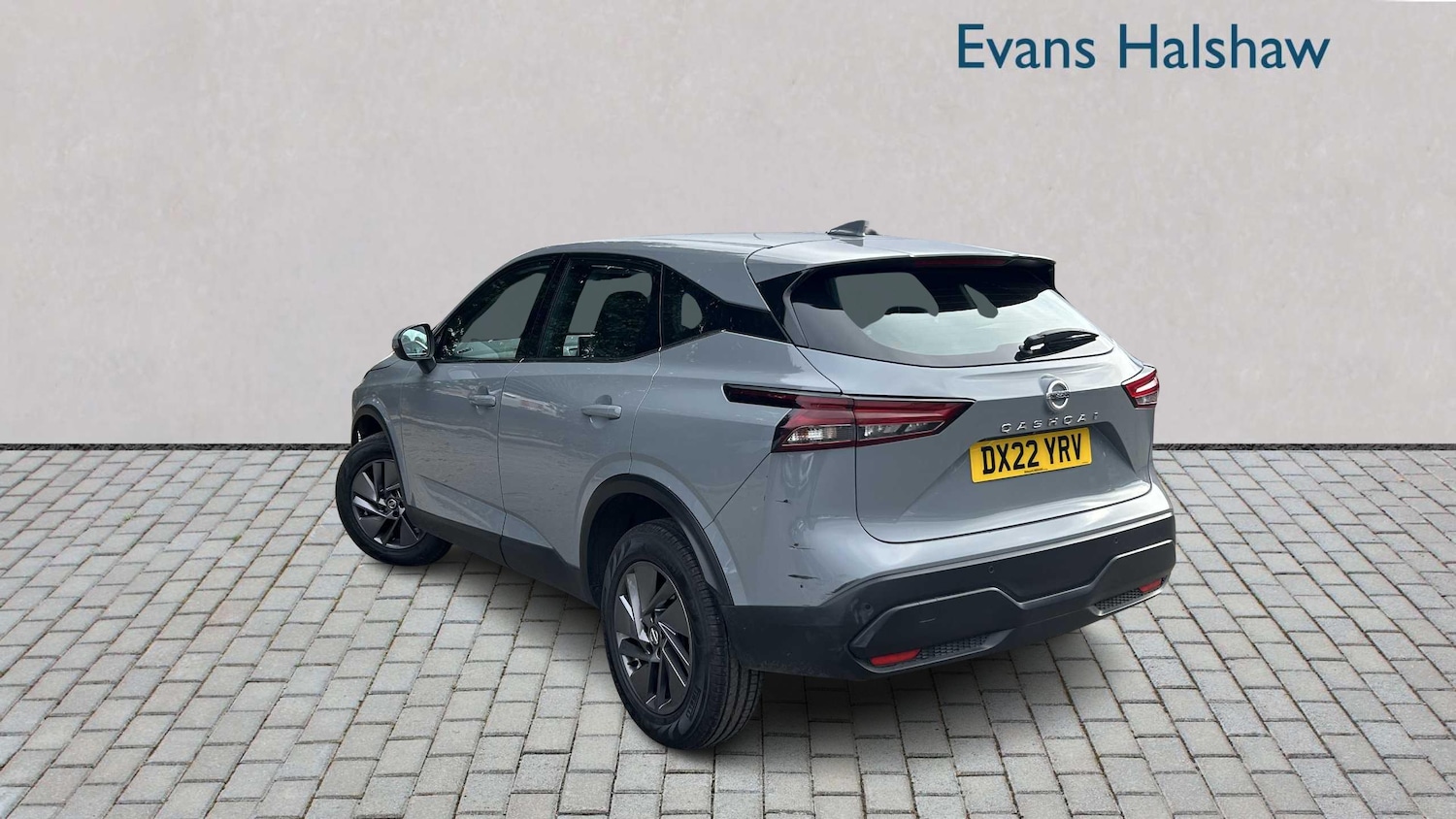 Used Nissan Qashqai 2022 for sale - 76286231: Photo 2