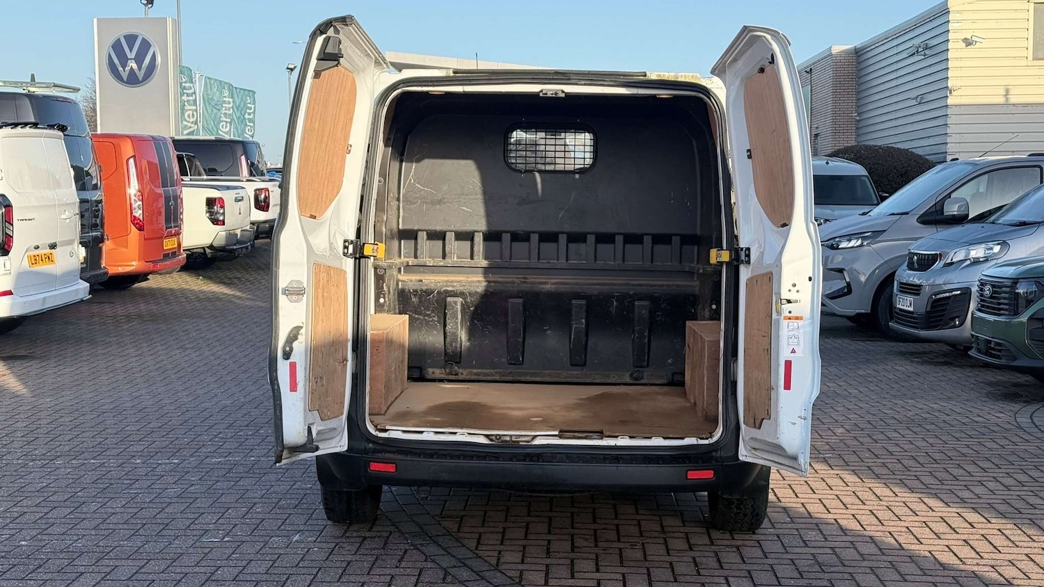 Used Ford Transit Custom 2023 for sale - 77011038: Photo 15