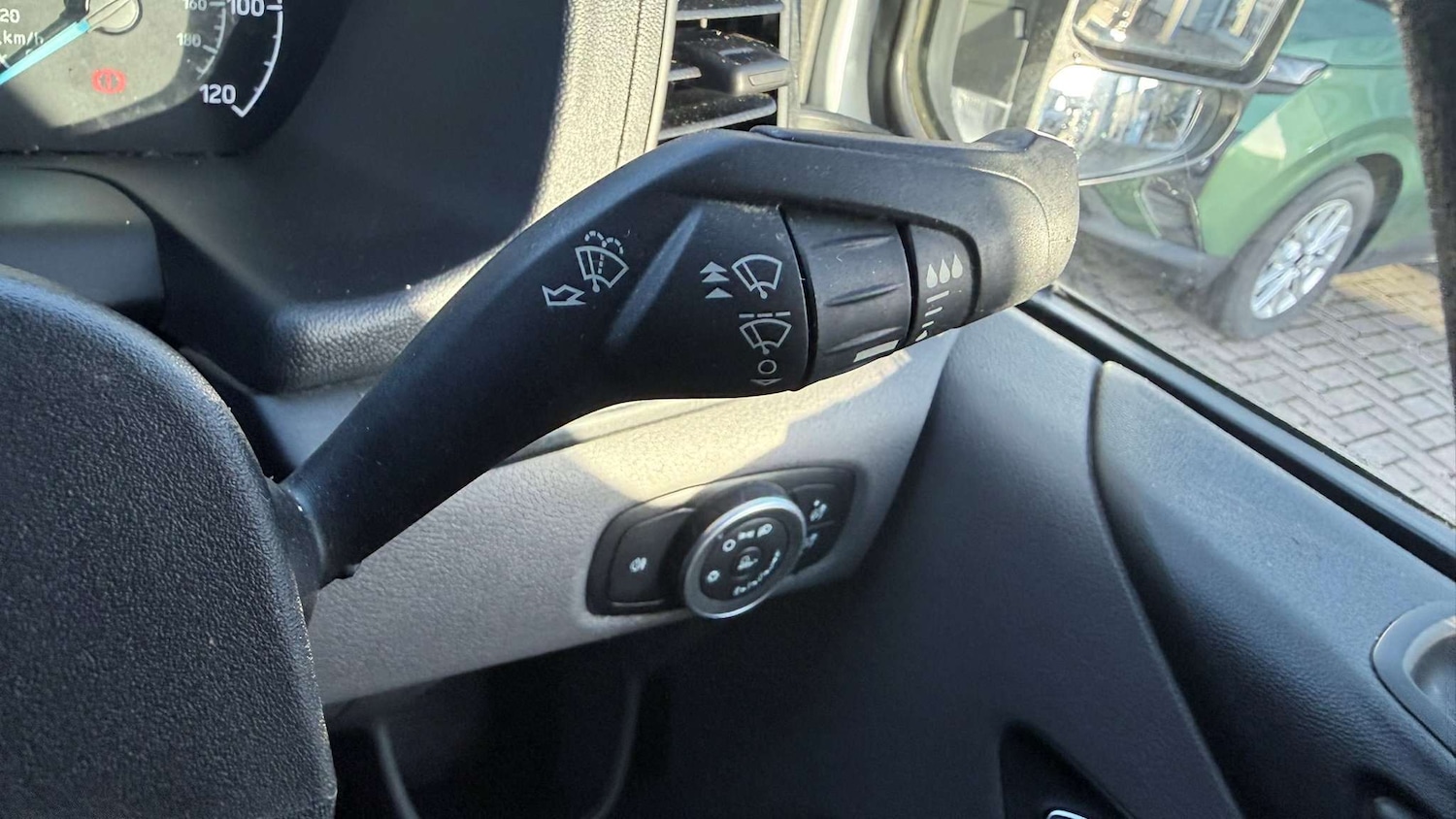 Used Ford Transit Custom 2023 for sale - 77011038: Photo 32