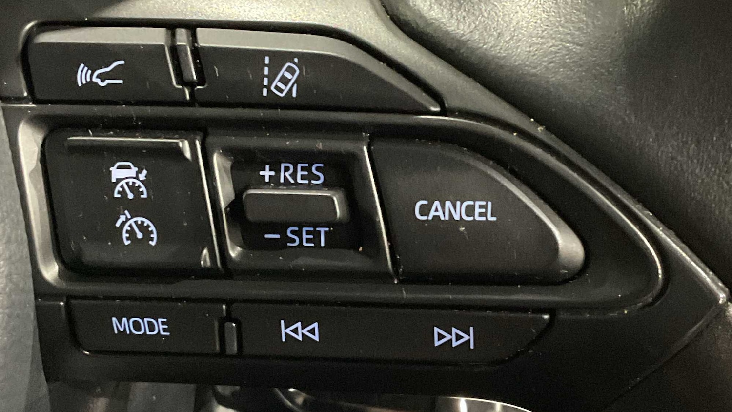 Used Toyota Yaris 2022 for sale - 76875790: Photo 20