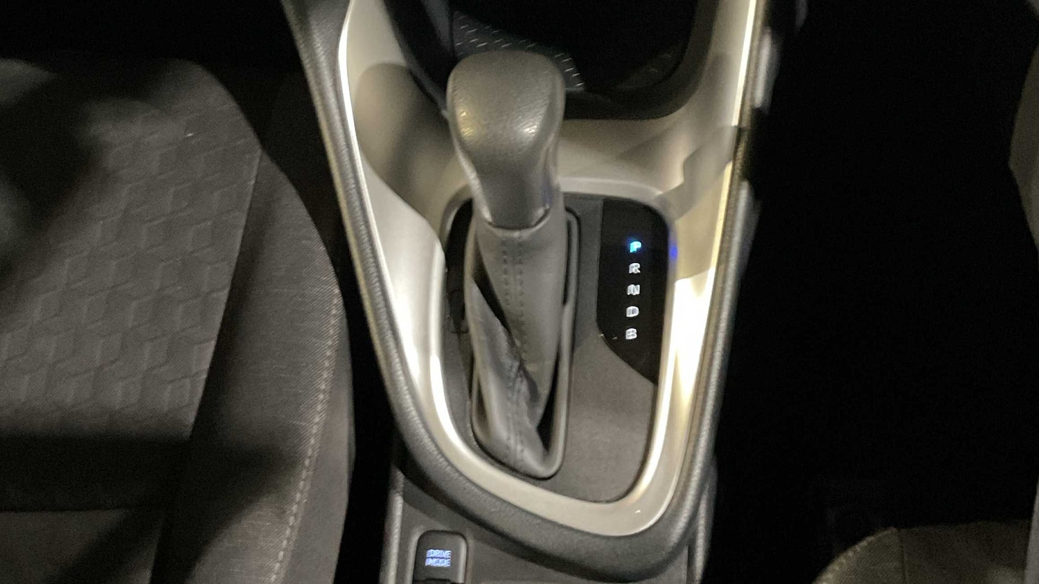 Used Toyota Yaris 2022 for sale - 76875790: Photo 21