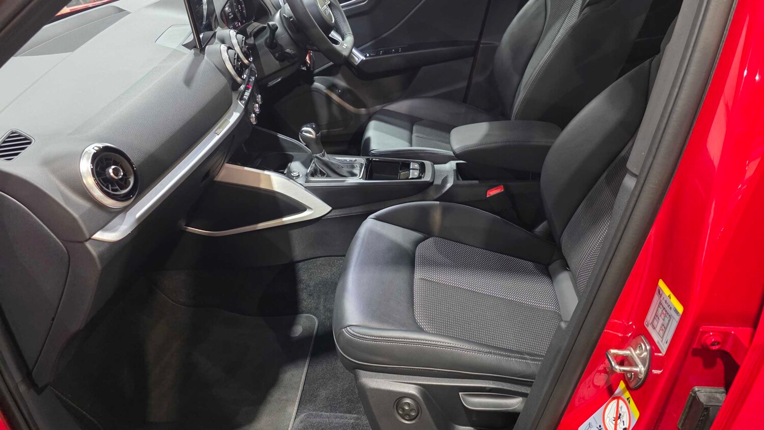 Used Audi Q2 2024 for sale - 77373721: Photo 15