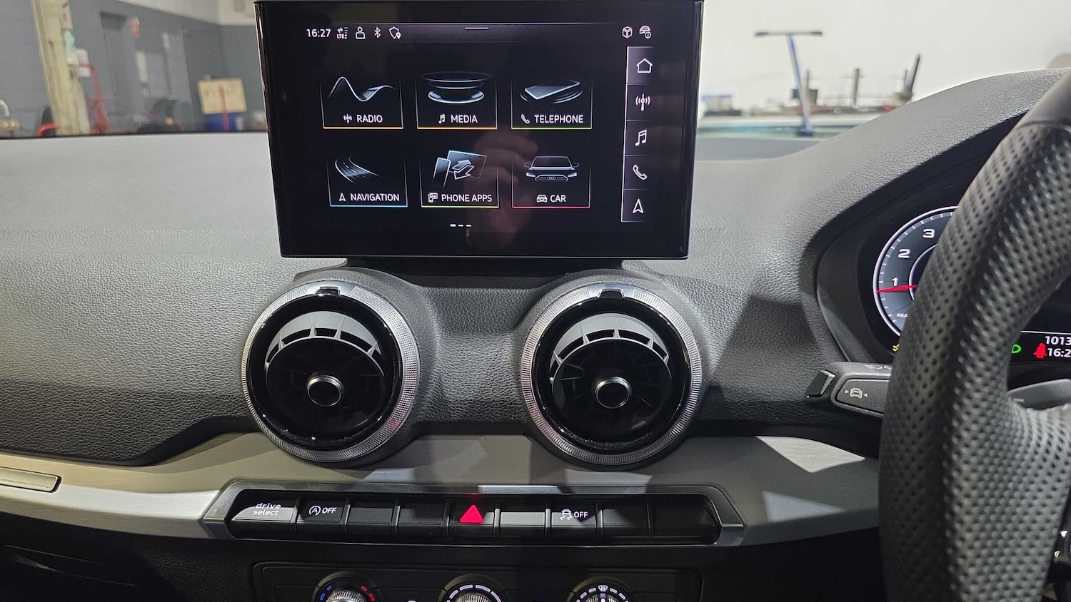 Used Audi Q2 2024 for sale - 77373721: Photo 9