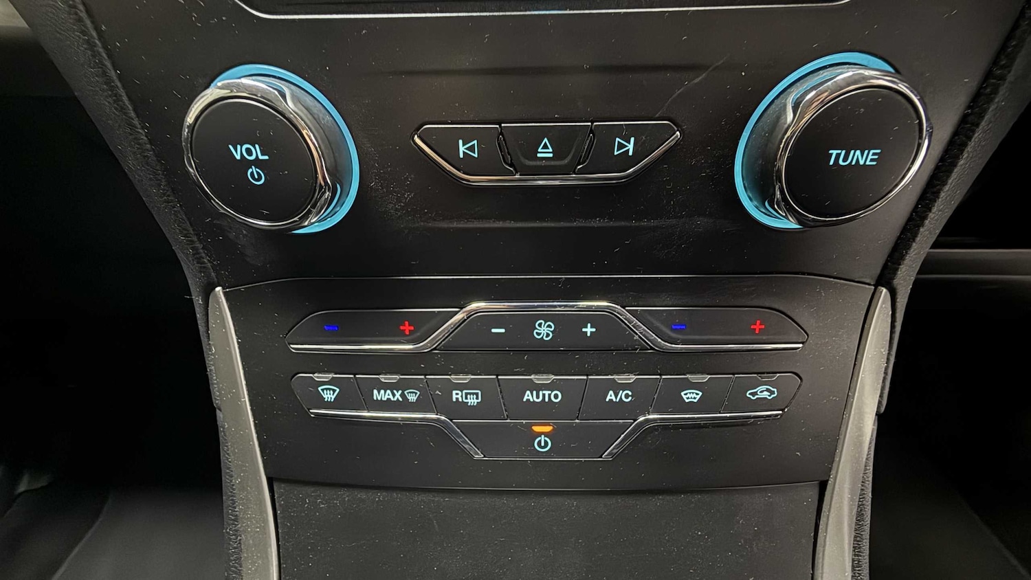 Used Ford S-Max 2020 for sale - 76034748: Photo 24