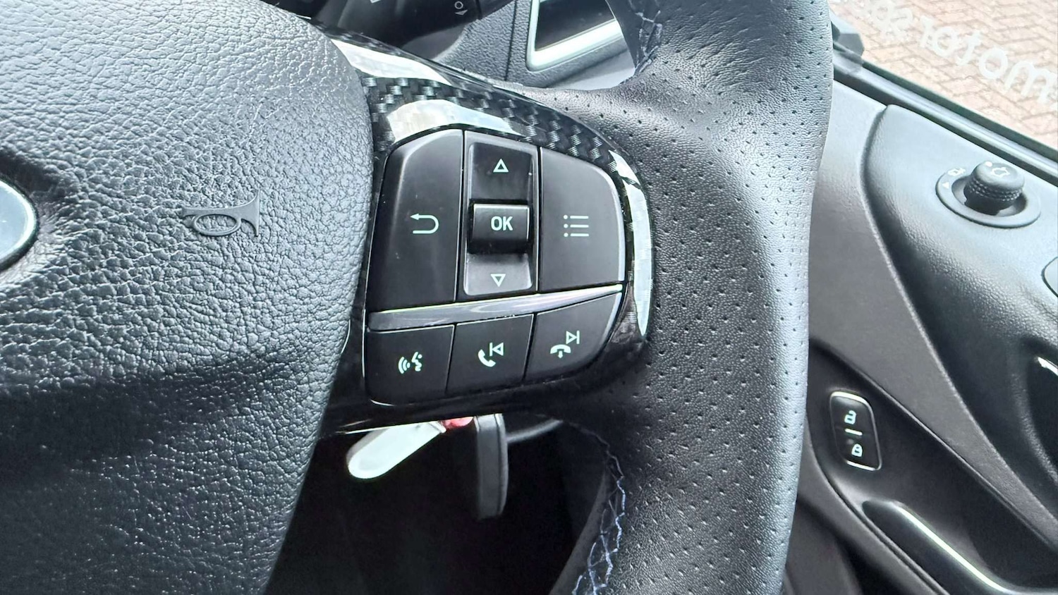 Used Ford Transit Custom 2022 for sale - 77361379: Photo 33