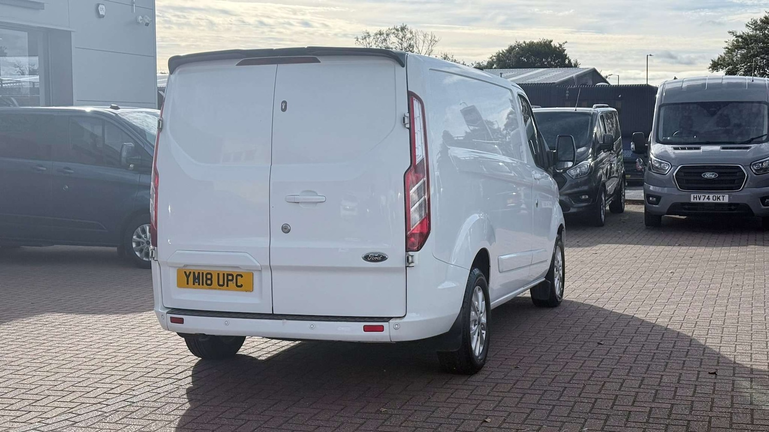 Used Ford Transit Custom 2018 for sale - 77443379: Photo 12