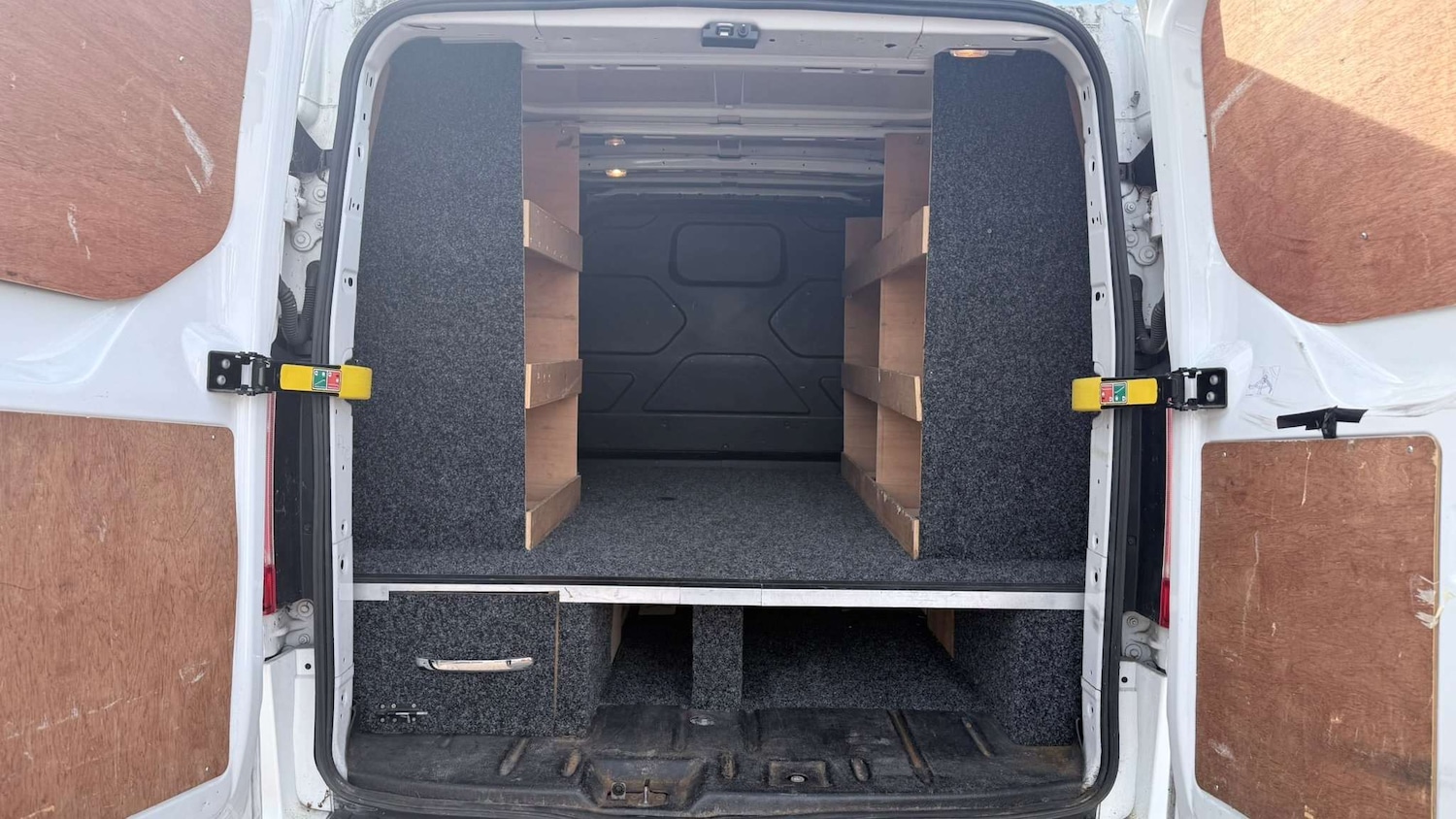 Used Ford Transit Custom 2018 for sale - 77443379: Photo 8