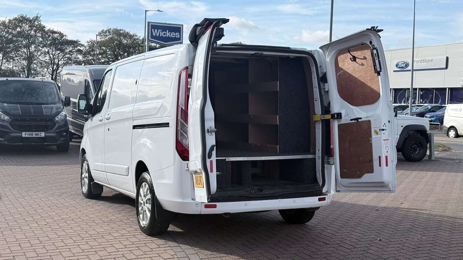 Used Ford Transit Custom 2018 for sale - 77443379: Photo 9