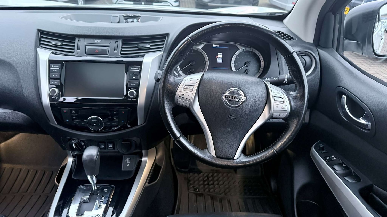 Used Nissan Navara 2021 for sale - 77373907: Photo 19