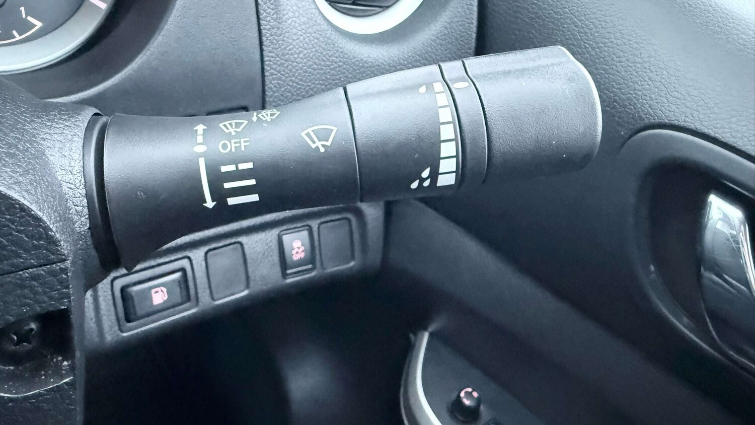 Used Nissan Navara 2021 for sale - 77373907: Photo 34