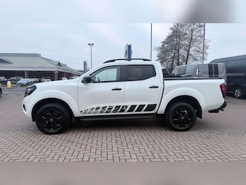 Used Nissan Navara 2021 for sale - 77373907: Photo