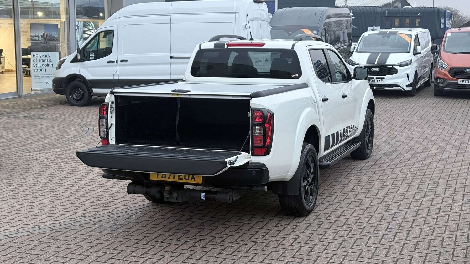 Used Nissan Navara 2021 for sale - 77373907: Photo 9