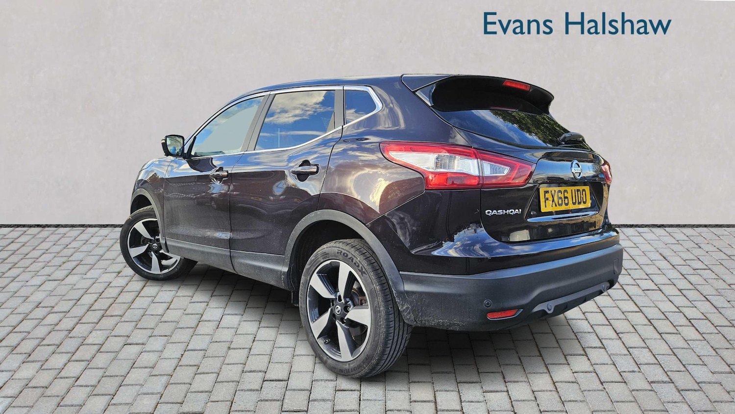 Used Nissan Qashqai 2016 for sale - 76390616: Photo 2