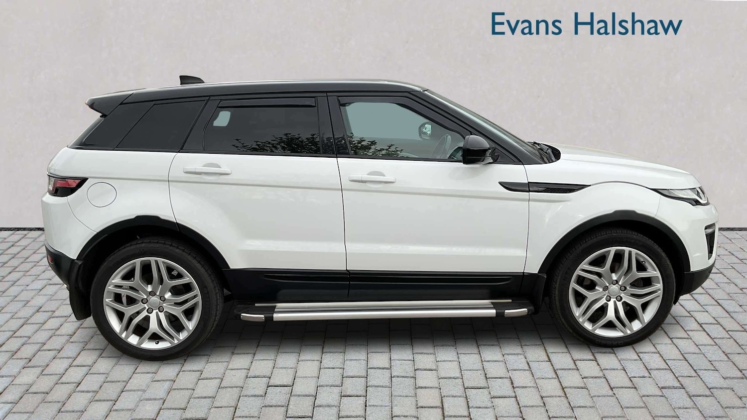 Used Land Rover Range Rover Evoque 2017 for sale - 78187784: Photo 4