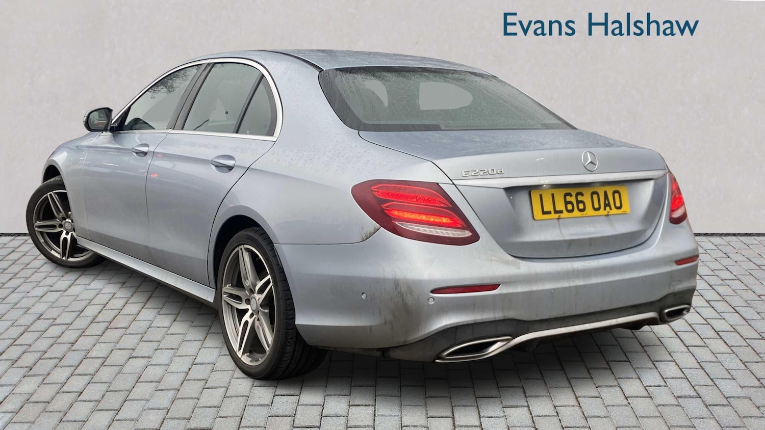 Used Mercedes-Benz E Class 2016 for sale - 77373928: Photo 2