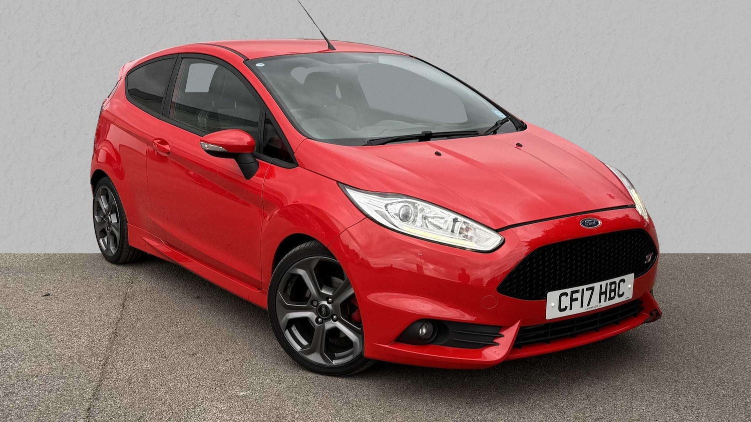 Used Ford Fiesta 2017 for sale - 75981204: Photo 1