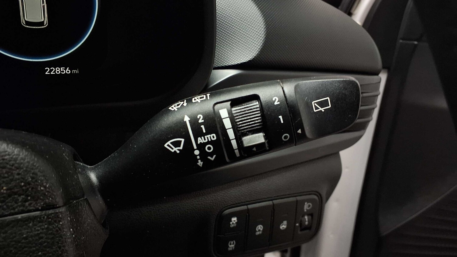 Used Hyundai i20 2023 for sale - 77913818: Photo 19