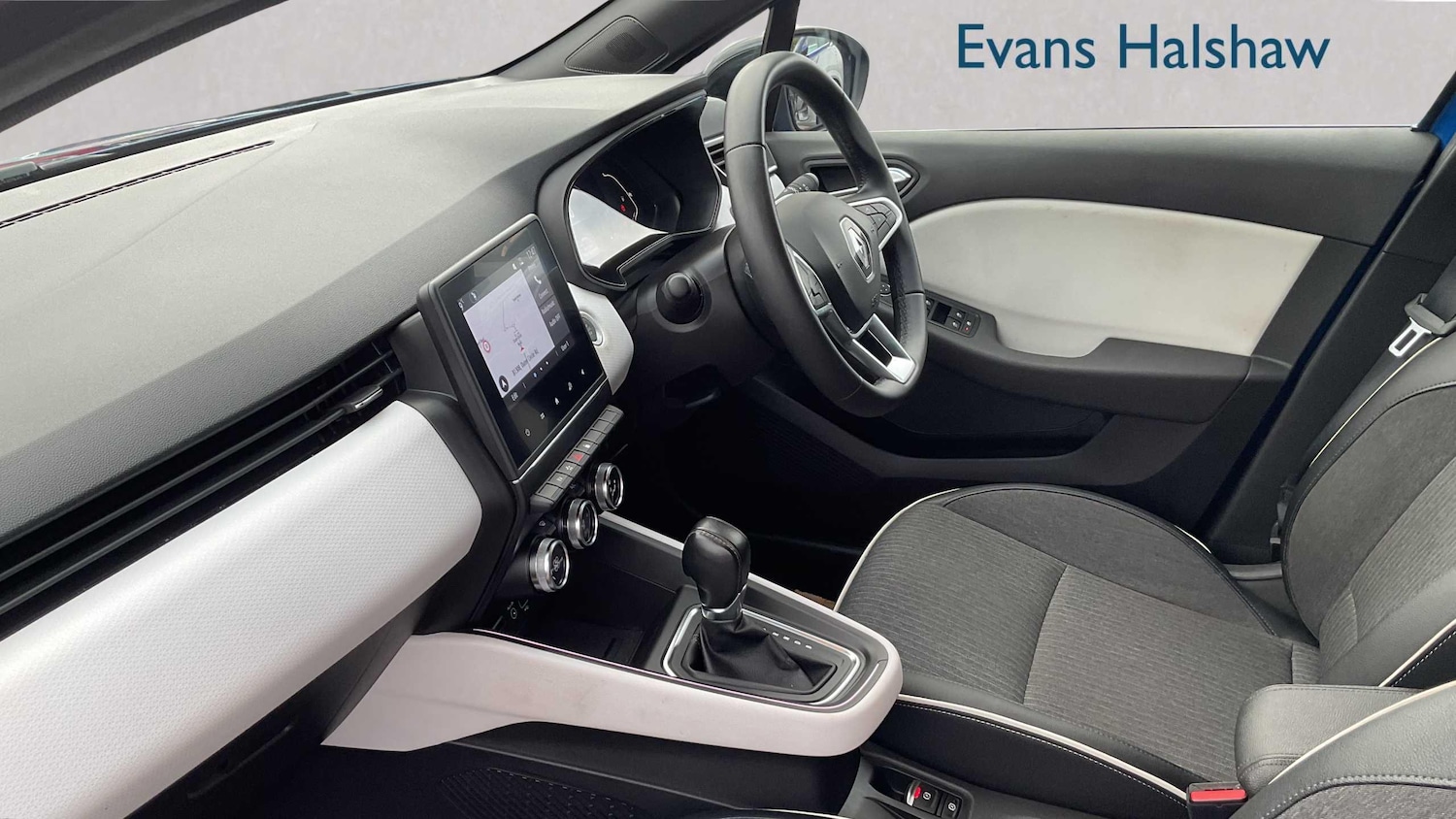 Used Renault Clio 2022 for sale - 76889747: Photo 16