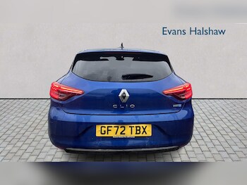 Used Renault Clio 2022 for sale - 76889747: Photo