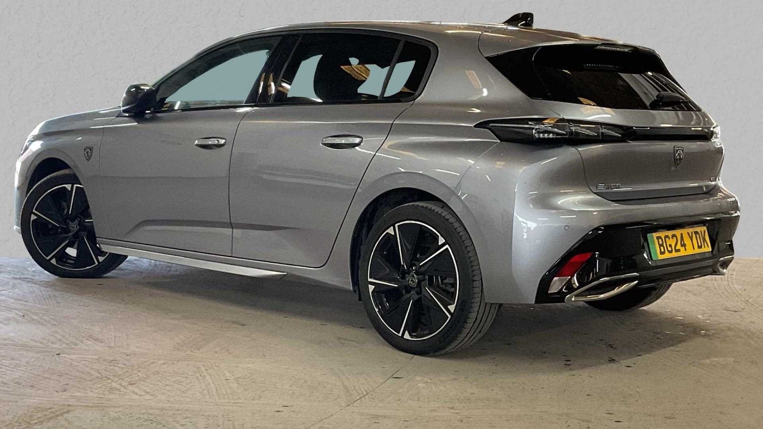 Used Peugeot 308 2024 for sale - 76362663: Photo 2
