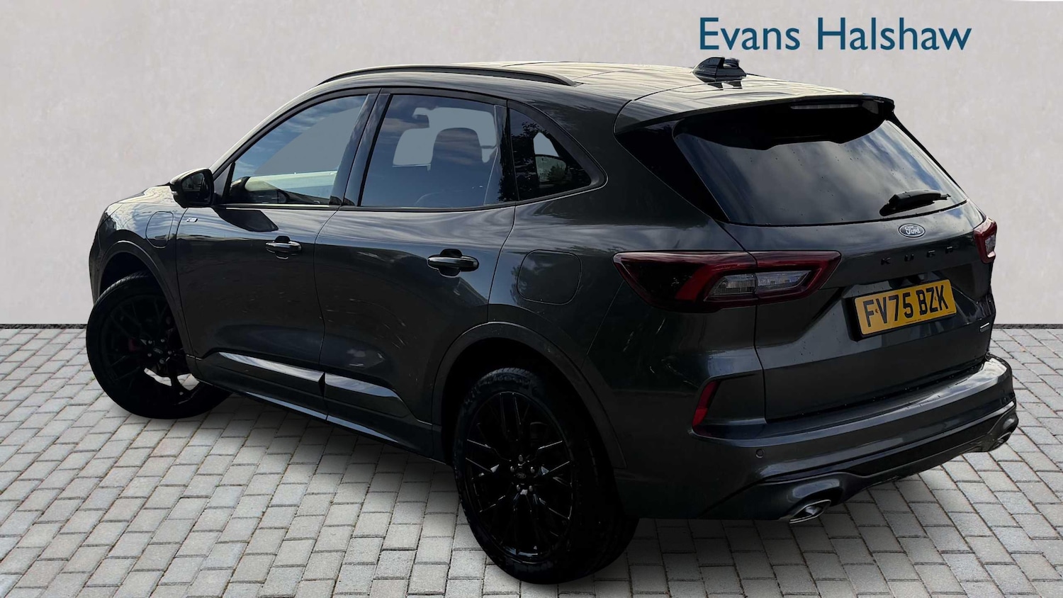 Used Ford Kuga 2025 for sale - 77018817: Photo 2