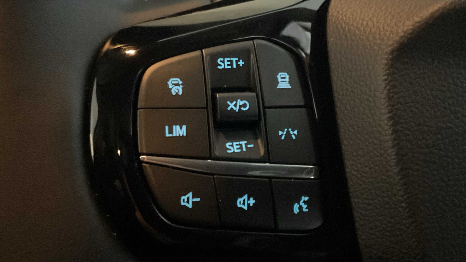 Used Ford Tourneo Courier 2025 for sale - 77943030: Photo 16