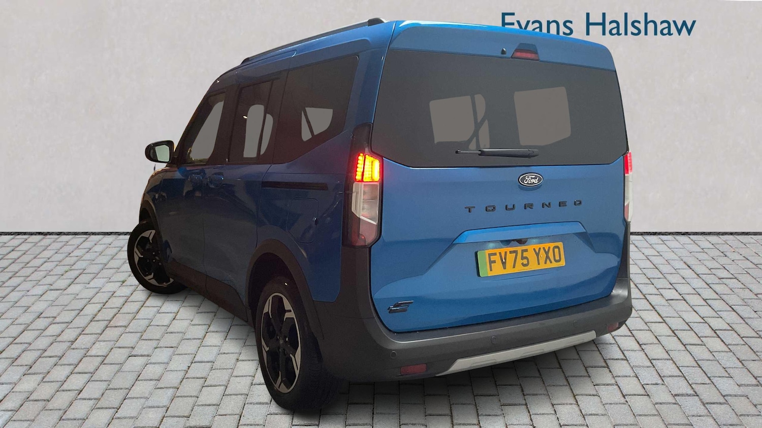 Used Ford Tourneo Courier 2025 for sale - 77943030: Photo 2