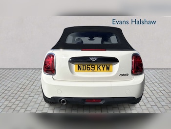 Used MINI Convertible 2019 for sale - 78308307: Photo