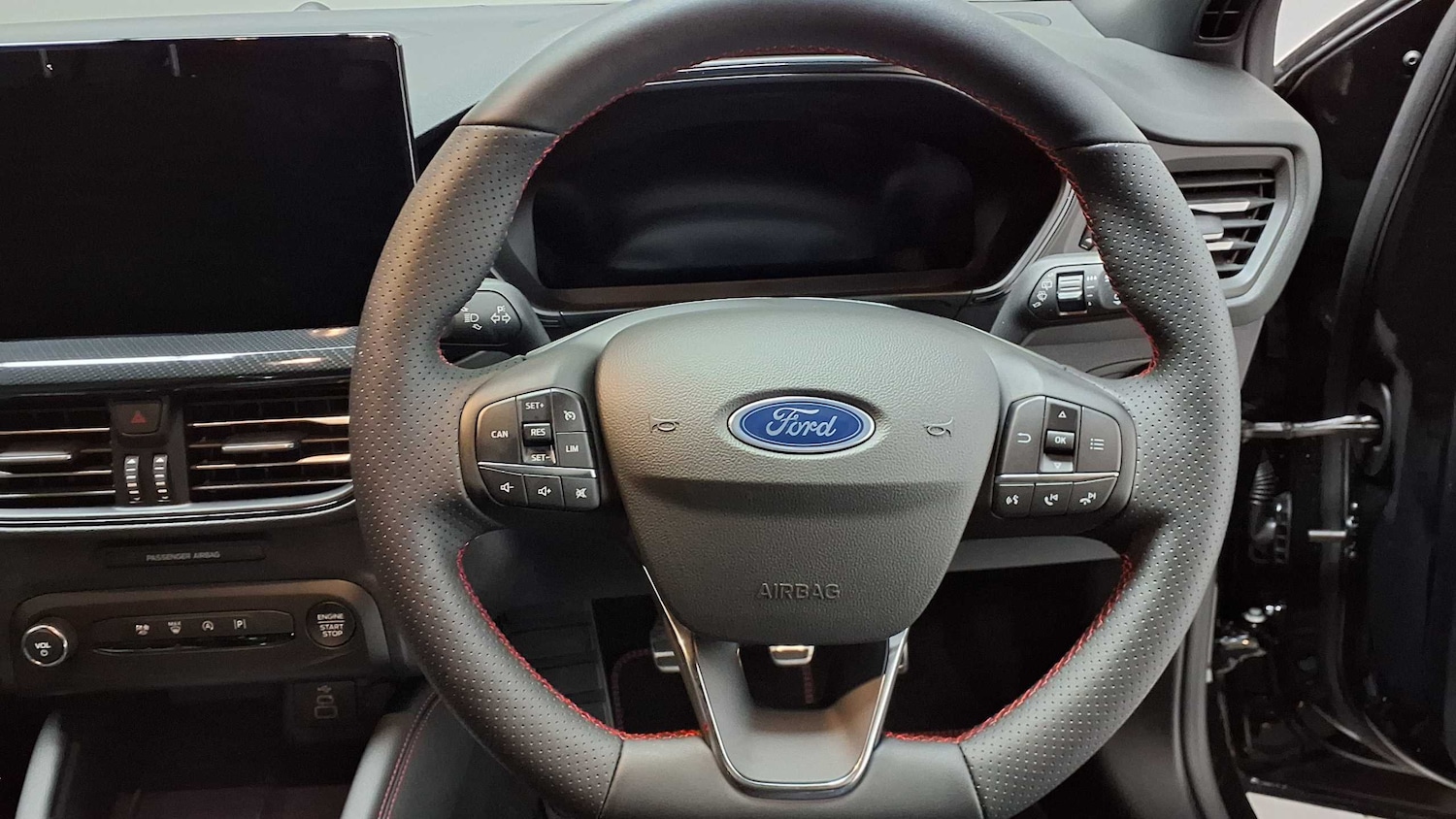 Used Ford Focus 2025 for sale - 76916194: Photo 16
