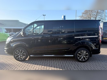 Used Ford Transit Custom 2017 for sale - 77032234: Photo