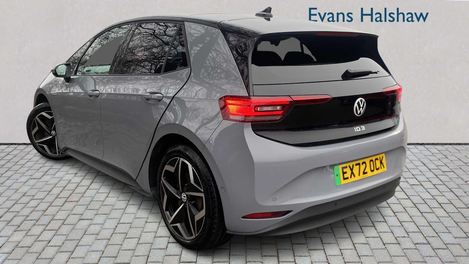 Used Volkswagen ID.3 2022 for sale - 77772074: Photo 2
