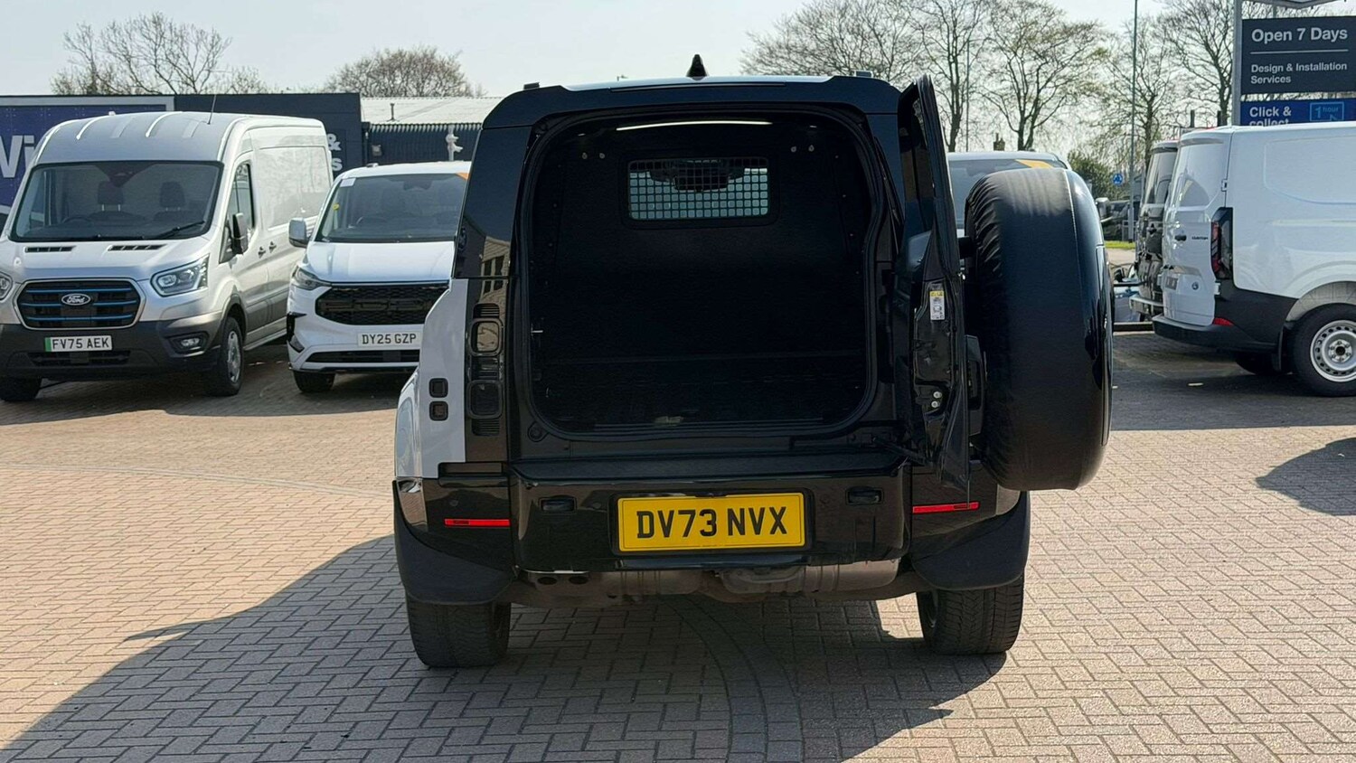 Used Land Rover Defender 2023 for sale - 78173770: Photo 17