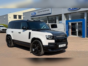 Used Land Rover Defender 2023 for sale - 78173770: Photo