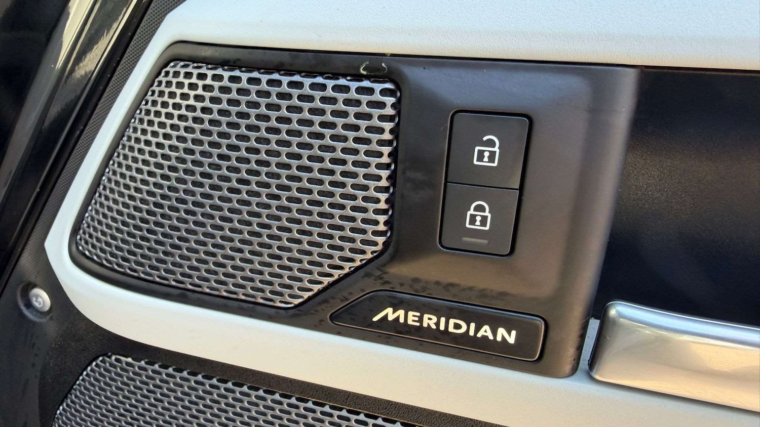 Used Land Rover Defender 2023 for sale - 78173770: Photo 24