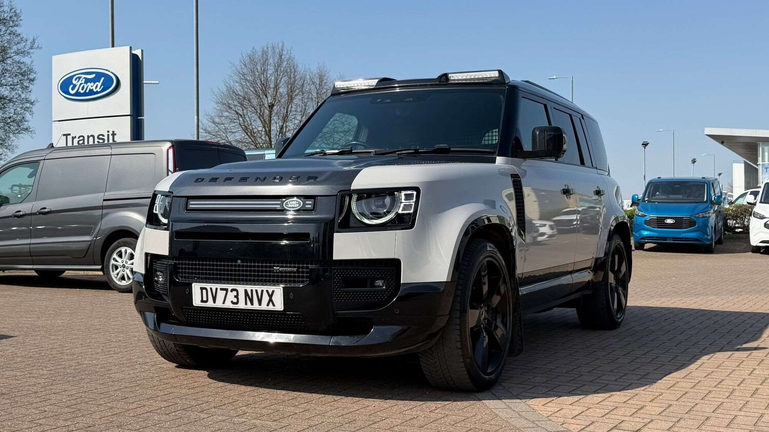Used Land Rover Defender 2023 for sale - 78173770: Photo 8