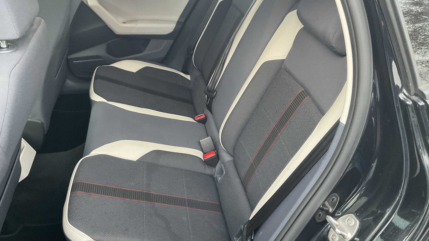 Used Volkswagen Polo 2020 for sale - 76827579: Photo 16